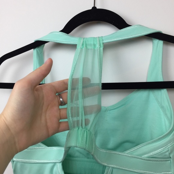 Alo Yoga Mint Turquoise Tank with Built-in Bra XS - Picture 5 of 8